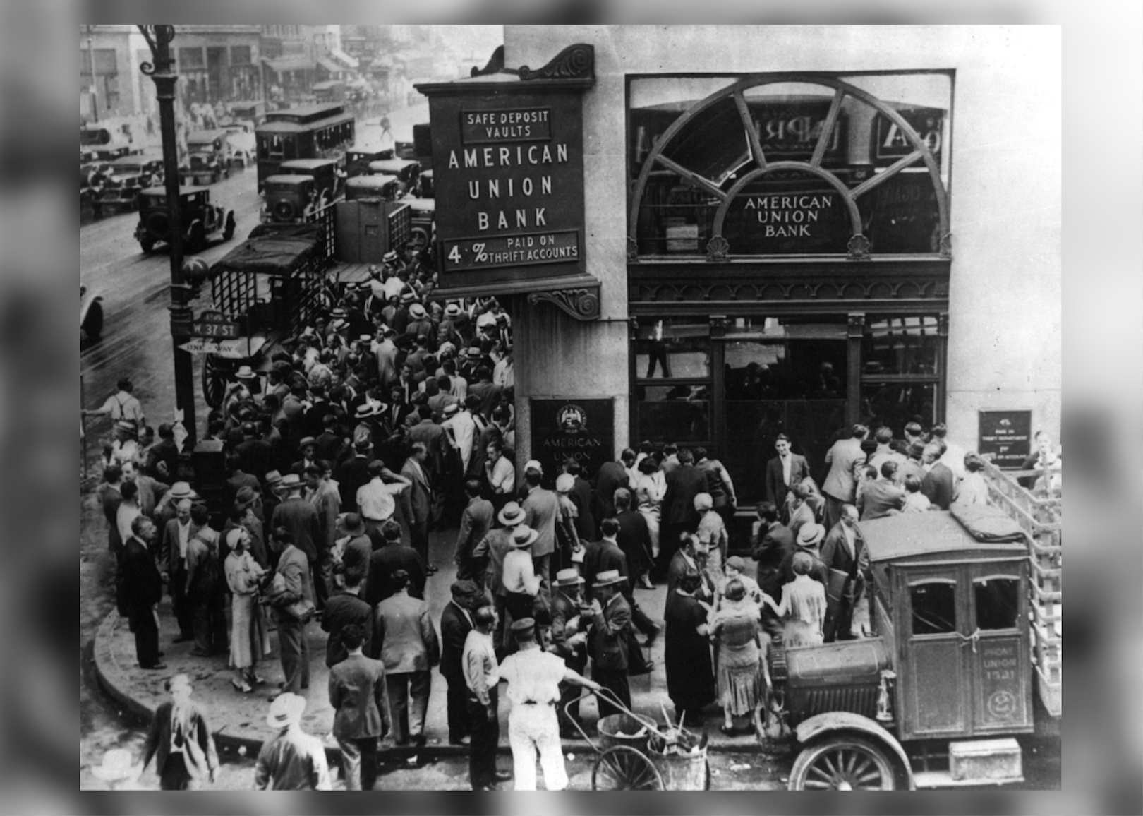 1929
